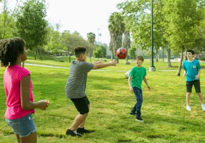 20 giochi per bambini da fare all’aperto in Estate