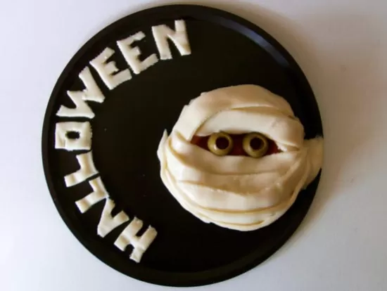 ricetta pizzette mummie halloween