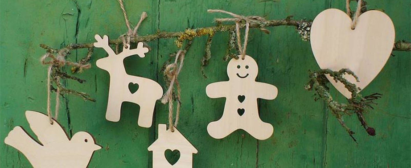 Lavoretti Di Natale In Legno.Decorazioni In Legno Per L Albero Di Natale