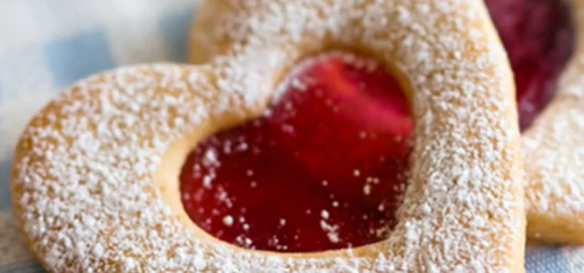 Ricetta biscotti cuori di ciliegia per San Valentino